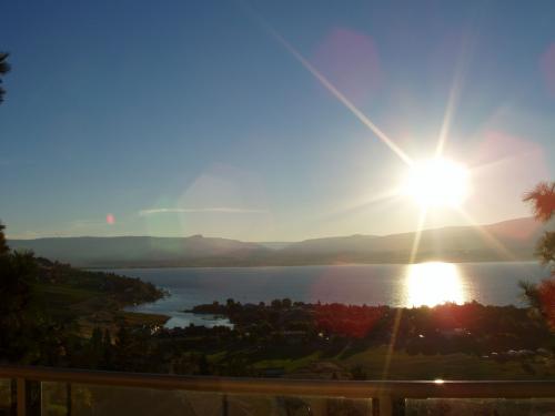 Photo Gallery | Lakeview Heights Kelowna Bed & Breakfast